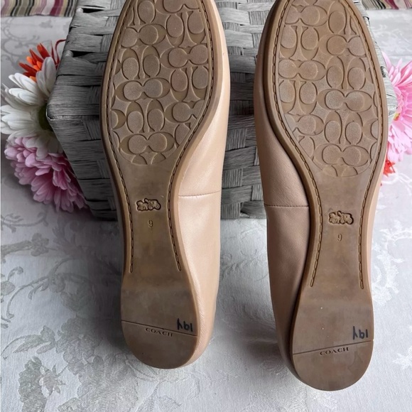 Coach Womens Shoes Size 9 Tan Leather Ballet Flats - Picture 14 of 14